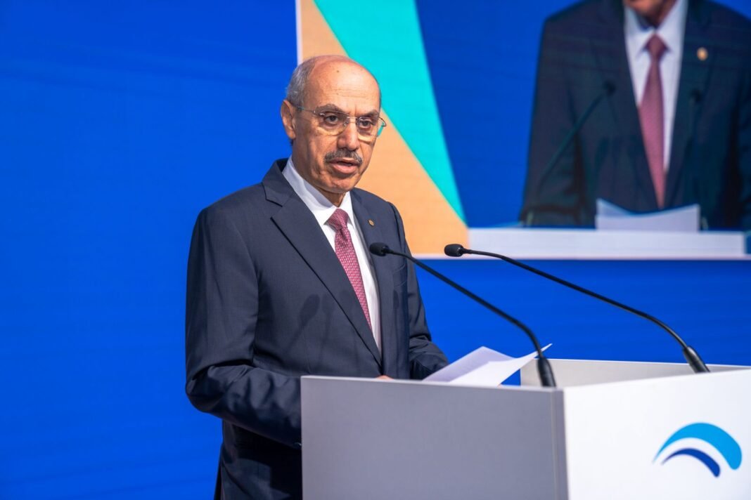 Forum du Fonds OPEP : Le président de la BID préconise des investissements ciblés dans les infrastructures pour stimuler l’innovation, la résilience et la durabilité. Forum du Fonds OPEP : Le président de la BID préconise des investissements ciblés dans les infrastructures pour stimuler l’innovation, la résilience et la durabilité.