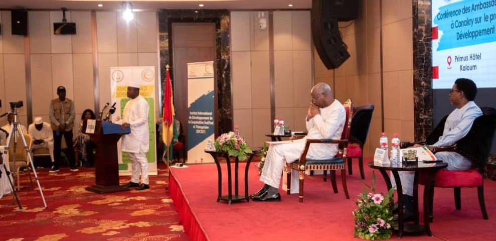 La Guinée mobilise les pays amis et partenaires techniques pour la matérialisation du projet création de l’Institut International de Coopération Sud-Sud Triangulaire. La Guinée mobilise les pays amis et partenaires techniques pour la matérialisation du projet création de l’Institut International de Coopération Sud-Sud Triangulaire.