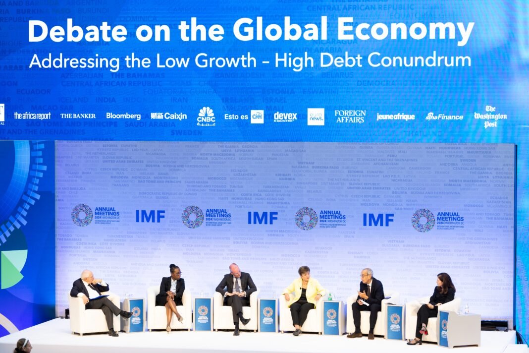 Assemblées Annuelles du FMI/Banque Mondiale à Washington : Des perspectives économiques peu rassurantes, confie la Patronne du FMI. Assemblées Annuelles du FMI/Banque Mondiale à Washington : Des perspectives économiques peu rassurantes, confie la Patronne du FMI.