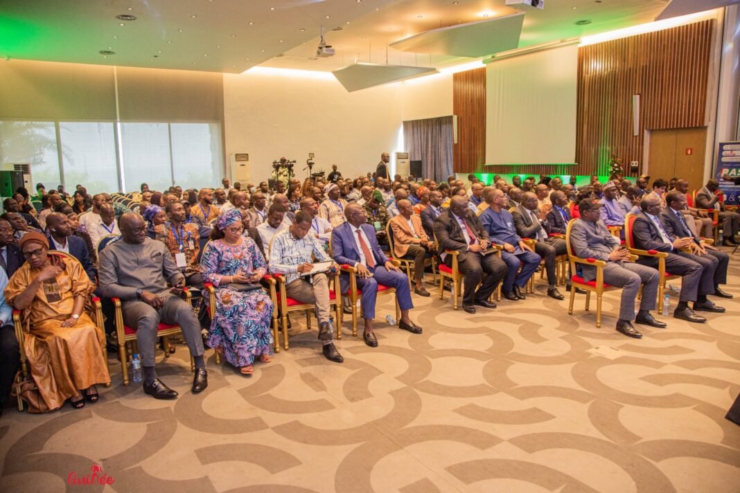 Gouvernance des finances publiques : la Guinée tient sa première grande revue annuelle des sociétés publiques. Gouvernance des finances publiques : la Guinée tient sa première grande revue annuelle des sociétés publiques.