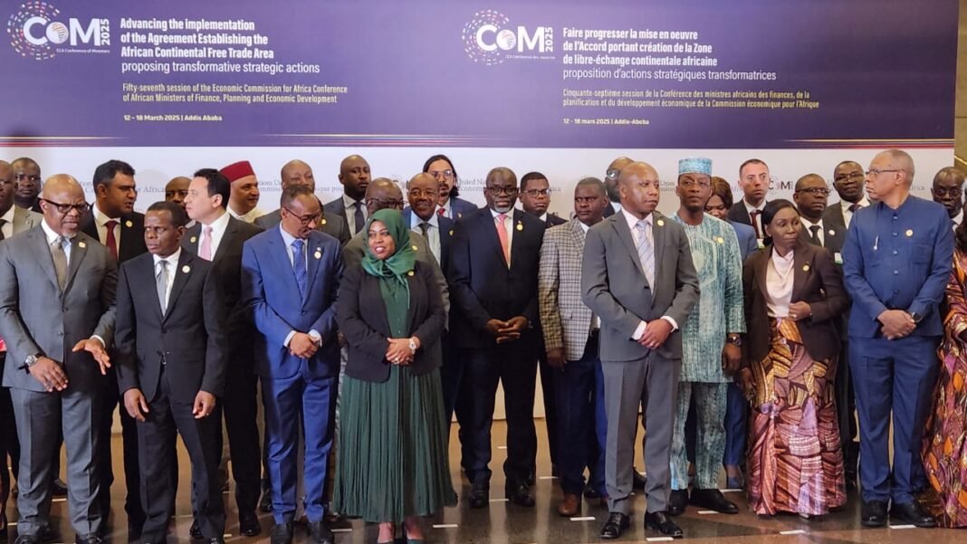 ZLECAf/ Le Ministre Mourana Soumah, représente la Guinée au sommet d’Addis Abeba (Ethiopie) sur la Zone de Libre Echanges Economique en Afrique. ZLECAf/ Le Ministre Mourana Soumah, représente la Guinée au sommet d’Addis Abeba (Ethiopie) sur la Zone de Libre Echanges Economique en Afrique.