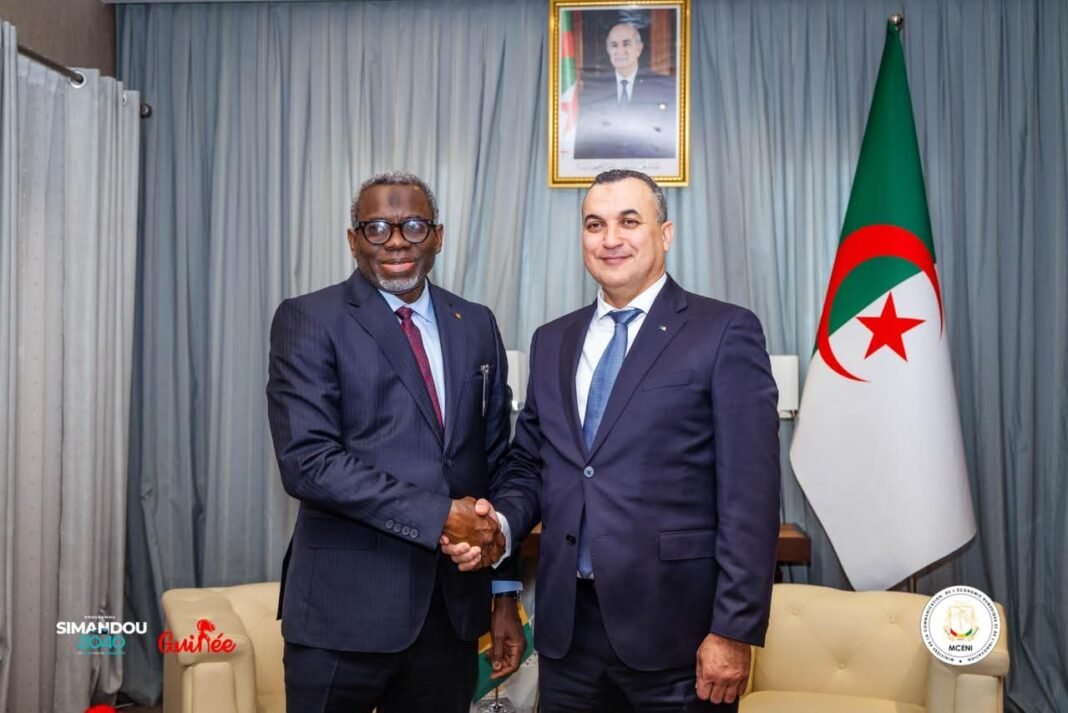 Le Ministre Mourana Soumah porte la voix de la Guinée au Global Africa Tech SUMMIT 𝟮𝟬𝟮𝟲 à Alger. Le Ministre Mourana Soumah porte la voix de la Guinée au Global Africa Tech SUMMIT 𝟮𝟬𝟮𝟲 à Alger.